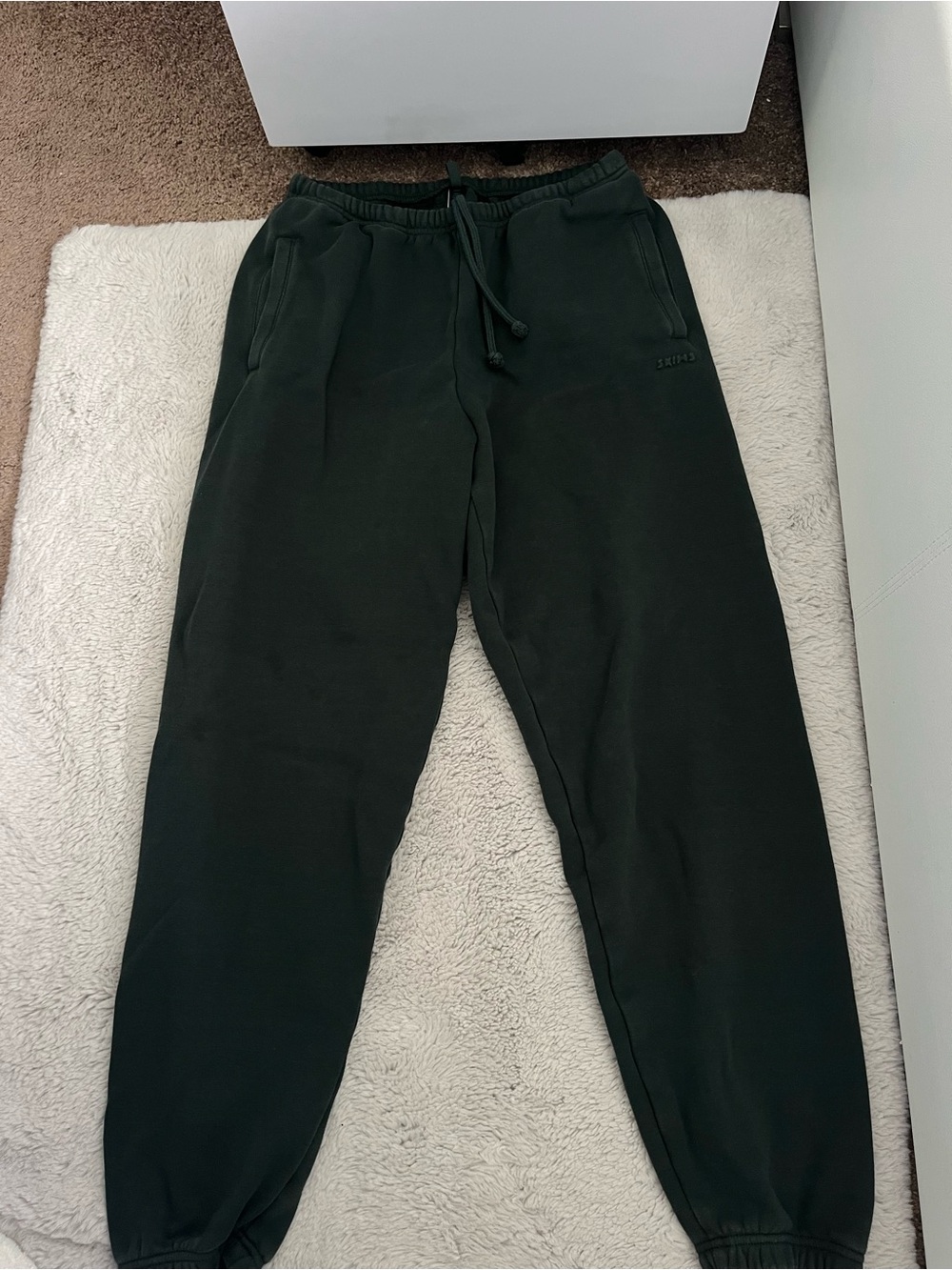 SKIMS Forest Green Joggers